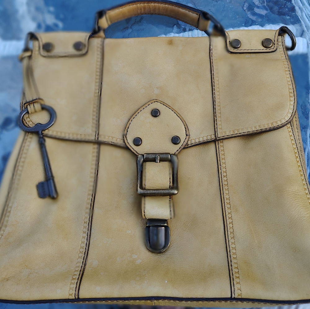 Fossil Vintage Leather Purse